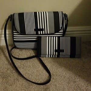 *NWT* Vera Bradly Crossbody Purse/Wallet